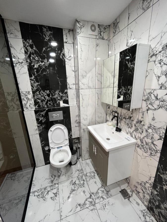 Kadikoey Viva Hotel & Suites Istanboel Buitenkant foto