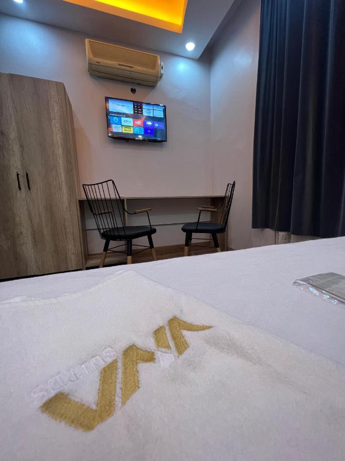 Kadikoey Viva Hotel & Suites Istanboel Buitenkant foto