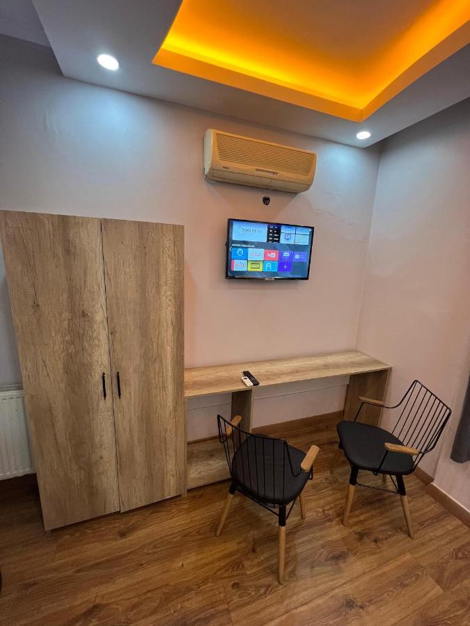 Kadikoey Viva Hotel & Suites Istanboel Buitenkant foto