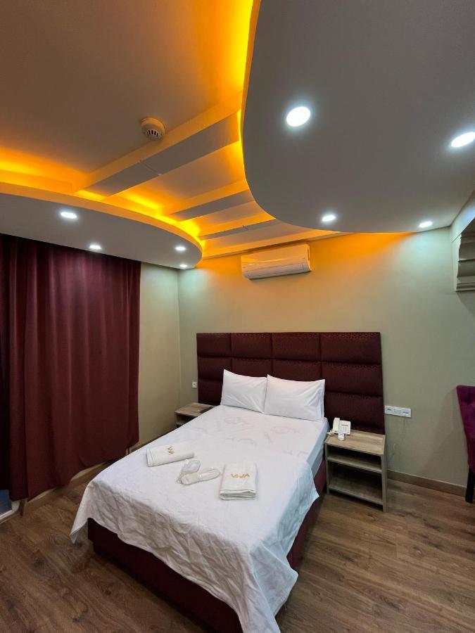 Kadikoey Viva Hotel & Suites Istanboel Buitenkant foto