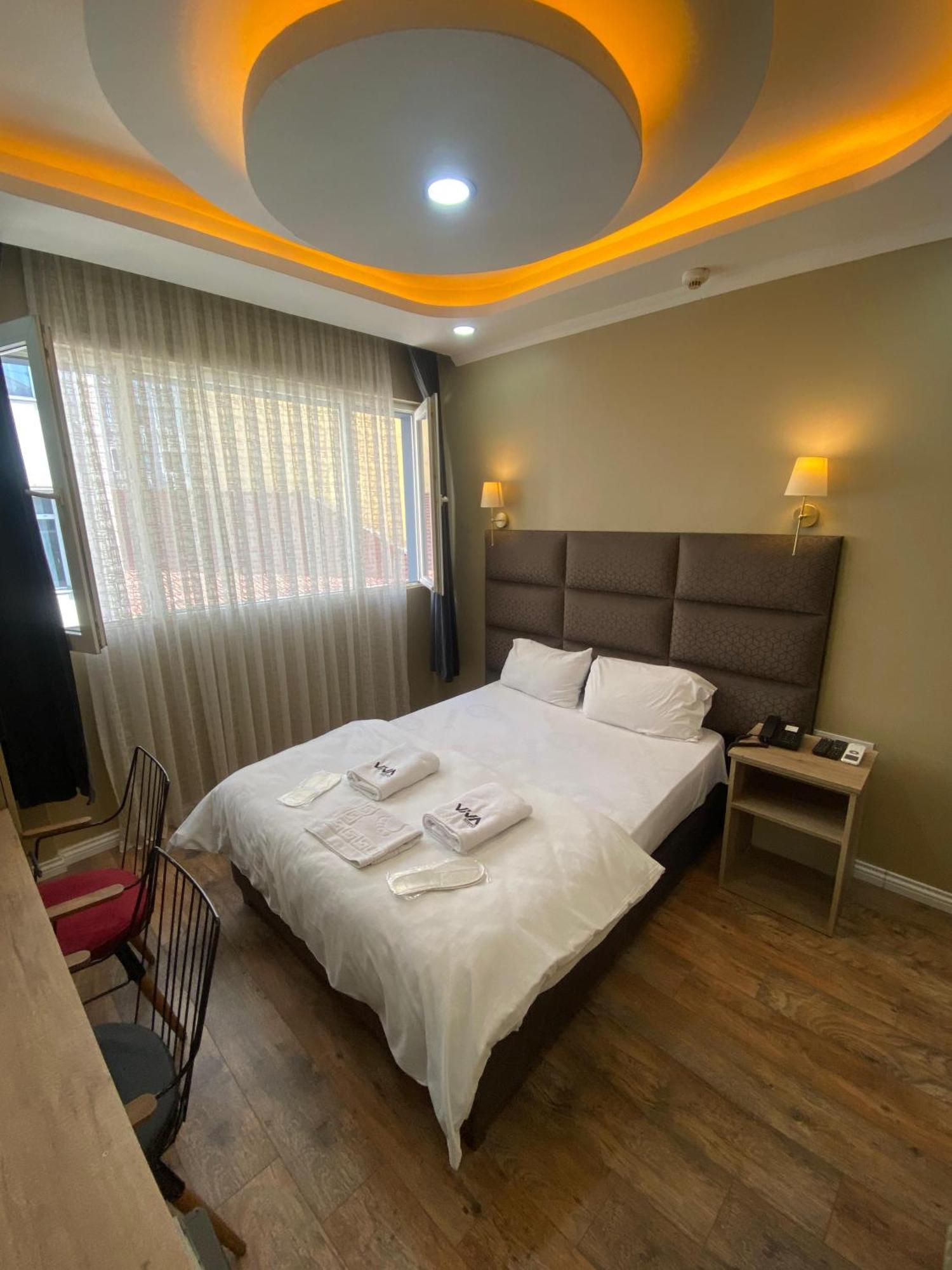 Kadikoey Viva Hotel & Suites Istanboel Buitenkant foto